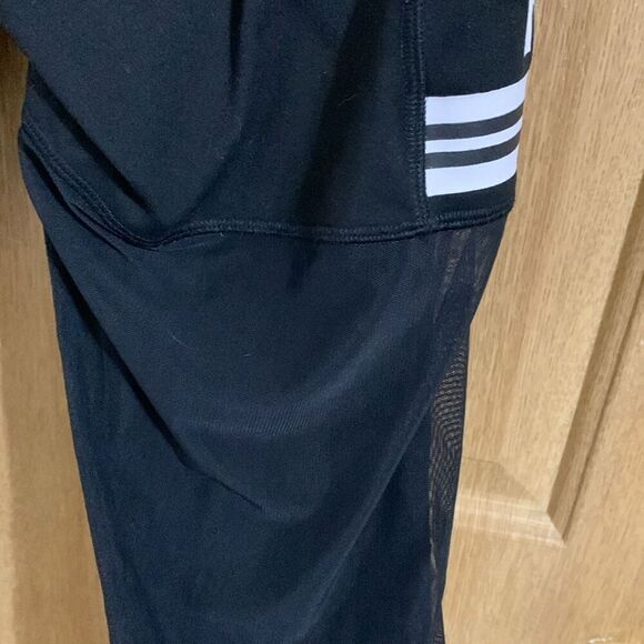 Victoria's Secret Pink Ultimate Leggings Medium Tropical Cropped - Picture 6 of 7